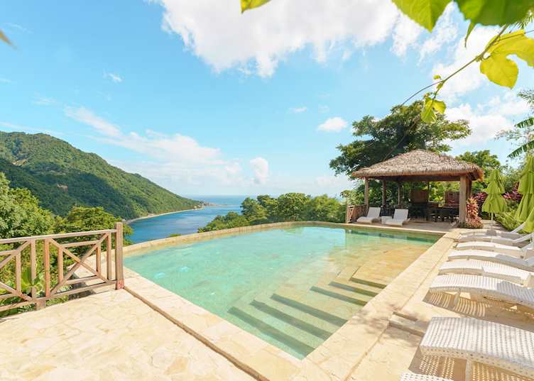 Upper swimming pool, Jungle Bay