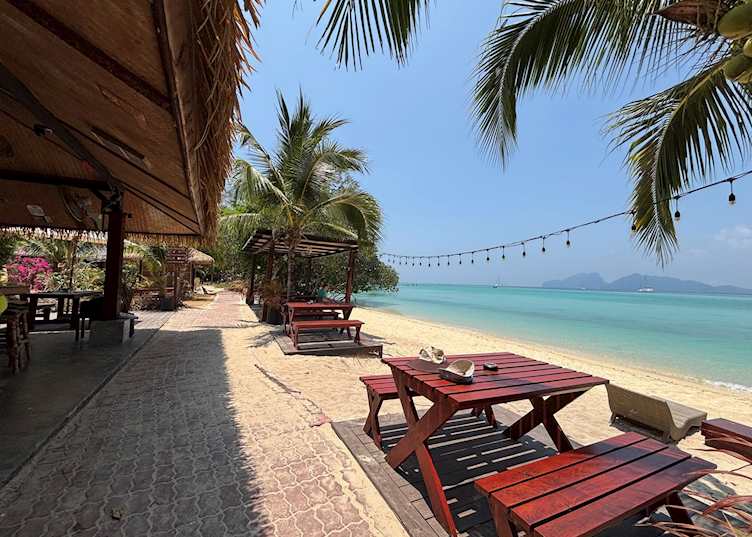 Restaurant, Mali Resort Koh Kradan