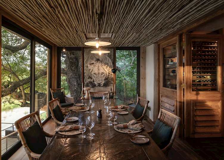 Singita Ebony