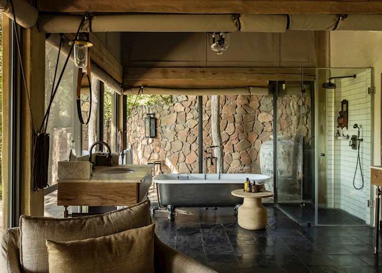 Singita Ebony