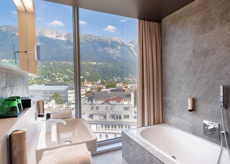 Deluxe Bathroom, aDLERS Hotel 
