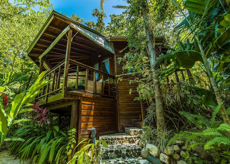 Cabin exterior, Geejam Hotel