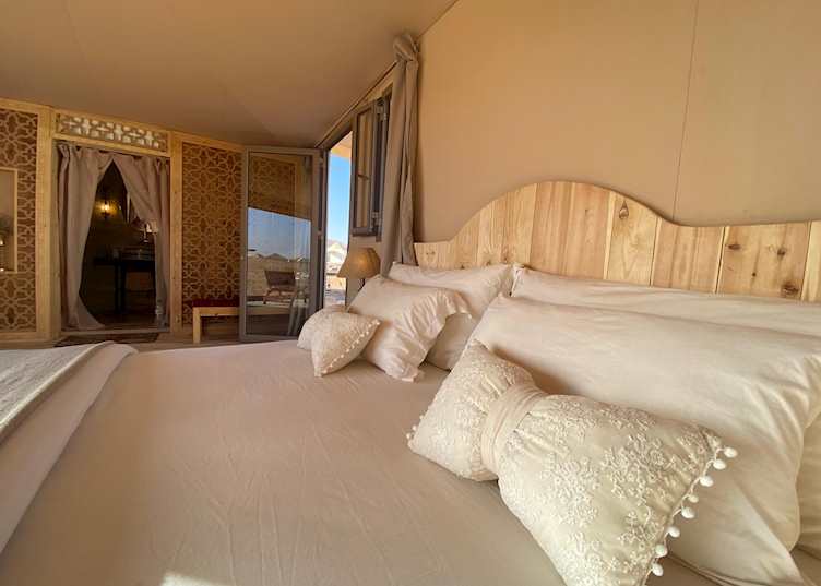 Room, The Sandy Tents Camp
