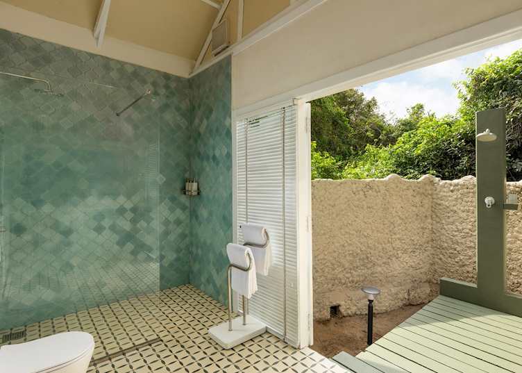 Beach cabin bathroom, Jungle Beach an Uga Experience