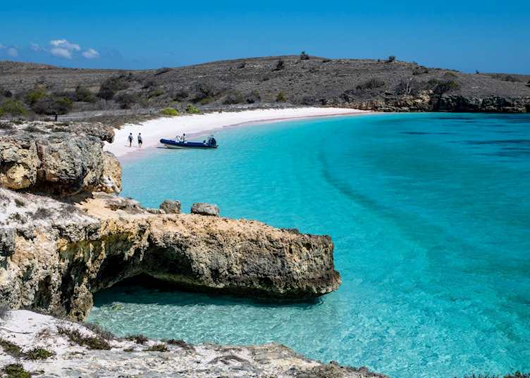 Sape pink beach, Komodo National Park