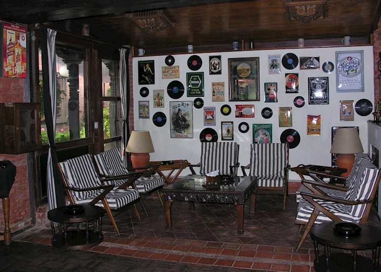 Bar, Dwarika Hotel, Kathmandu