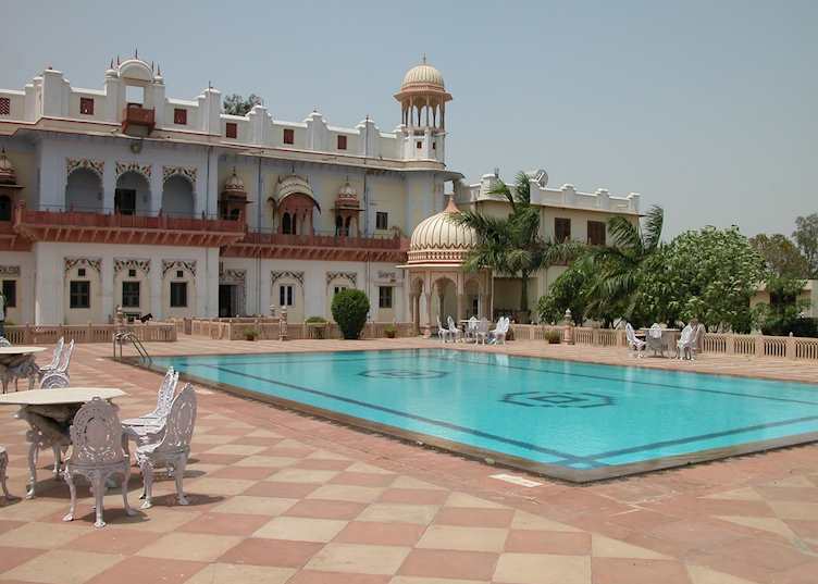 Laxmi Vilas Palace Pool