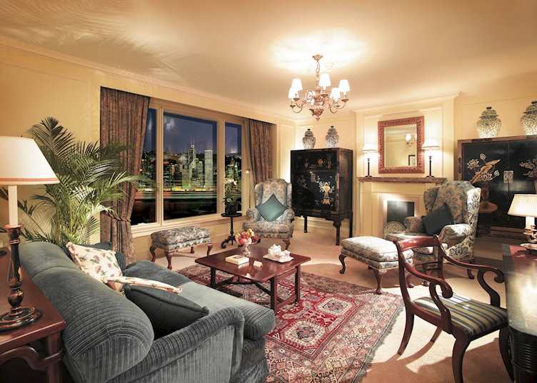 Deluxe Harbour View Suit, The Peninsula, Hong Kong
