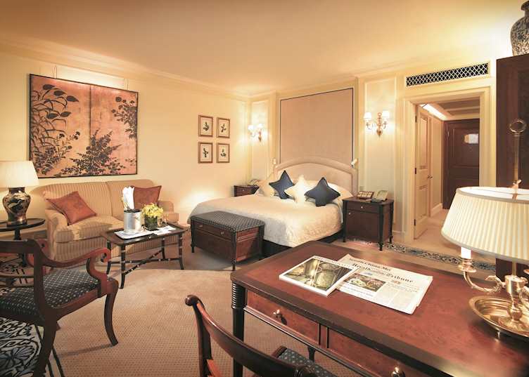 Grand Deluxe Kowloon View Room, The Peninsula