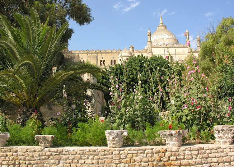 L'Acropolium, Carthage