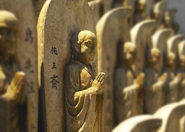 Buddhist statues, Miyajima