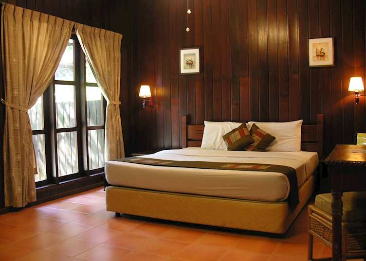 Premier Deluxe, The Reef Dive Resort, Mataking Island