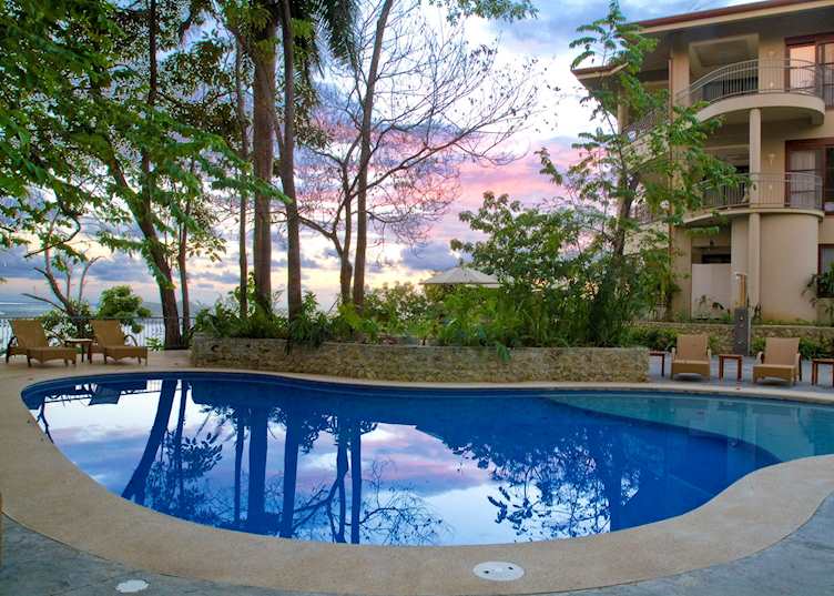 Arenas del Mar, Manuel Antonio