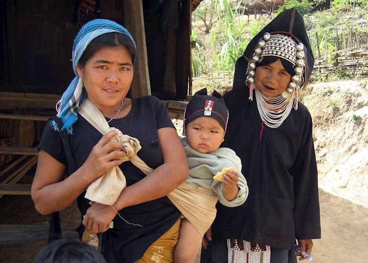 Aka hill-tribe village, Kengtung