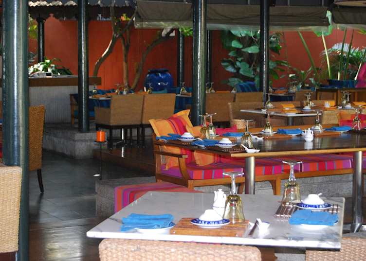 Restaurant, Taj West End Hotel, Bangalore