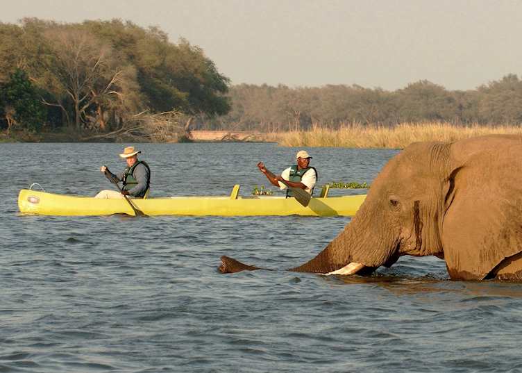 Canoe trip from Old Mondoro Camp