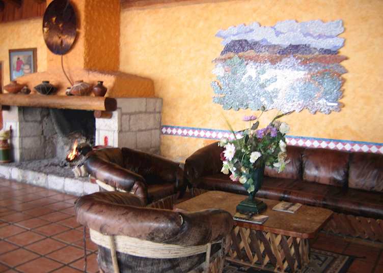 Log fire relaxation, Posada Barrancas Mirador, Barrancas/Divisadero