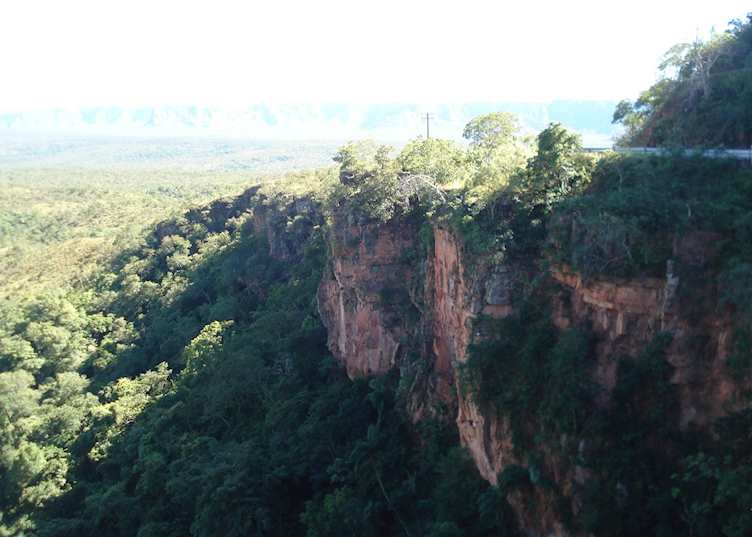 'Gates of hell' on route to Chapada dos Guimarães