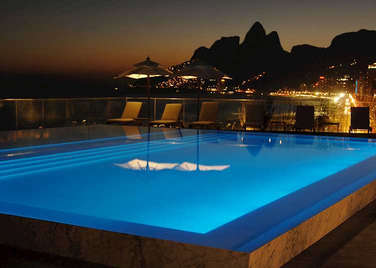 Rooftop pool, Fasano Rio de Janeiro