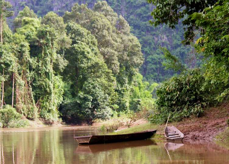 Nam Hin Boun, Laos