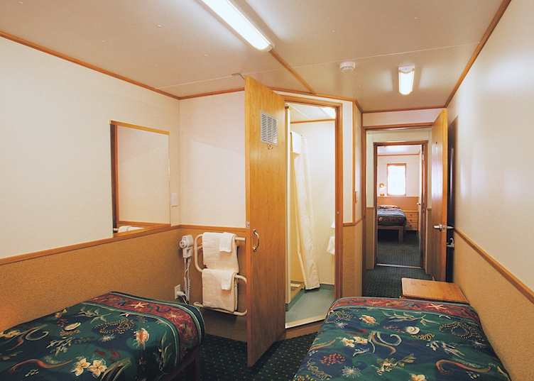 Cabin, Milford Mariner, Milford Sound