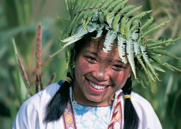 Smiling lady, Longji