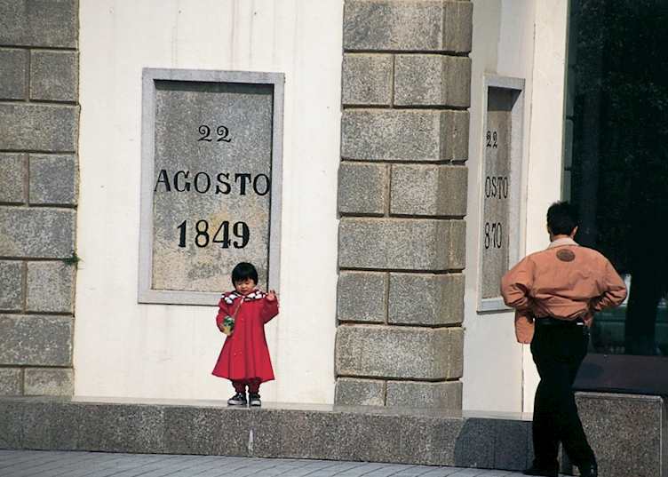 Portuguese plaque, Macau