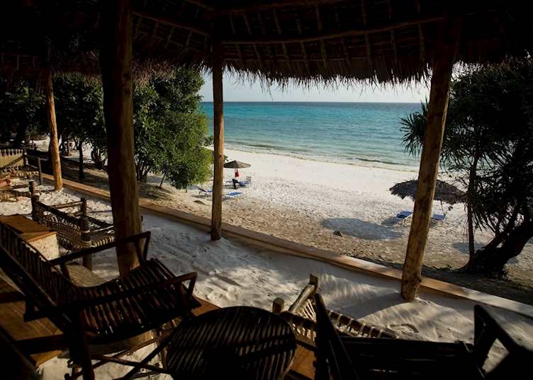 Beach Lounge, Manta Resort