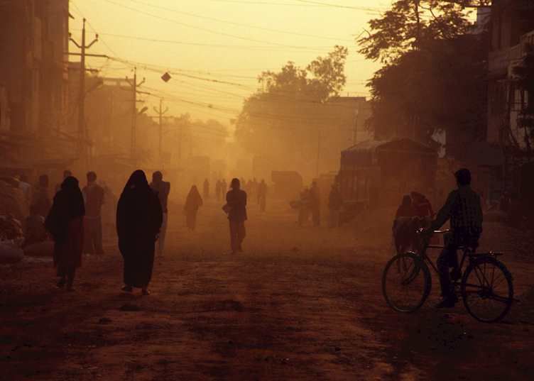 A street scene on the outskirts of Mysore