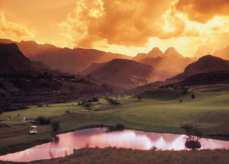 The golf course, Cathedral Peak Hotel