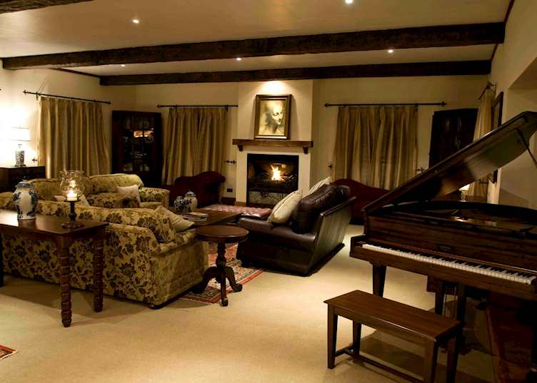 Piano lounge at The Manor at Ngorongoro