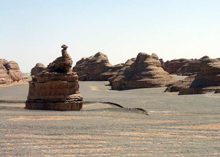 Yadan, Dunhuang