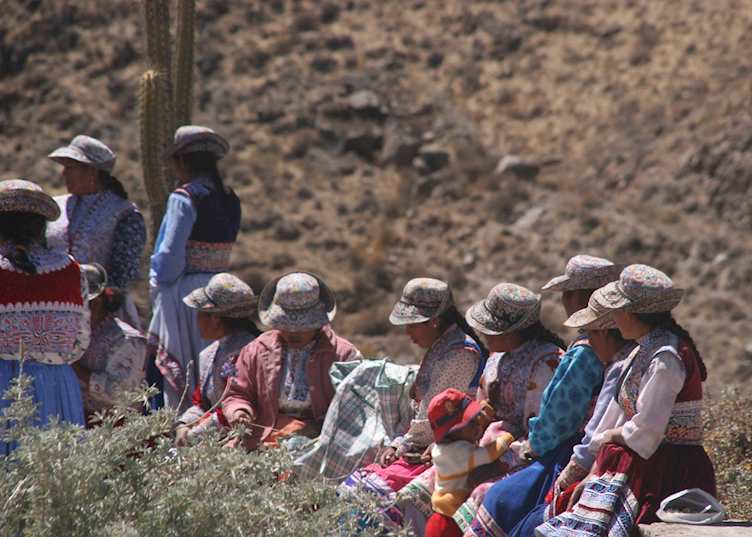Local ladies' reunion in the Colca Canyon