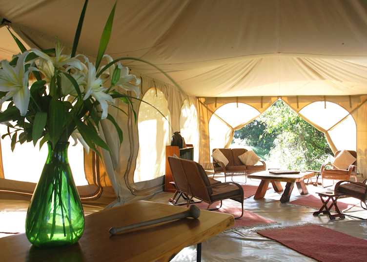 Mess tent, Rekero Tented Camp