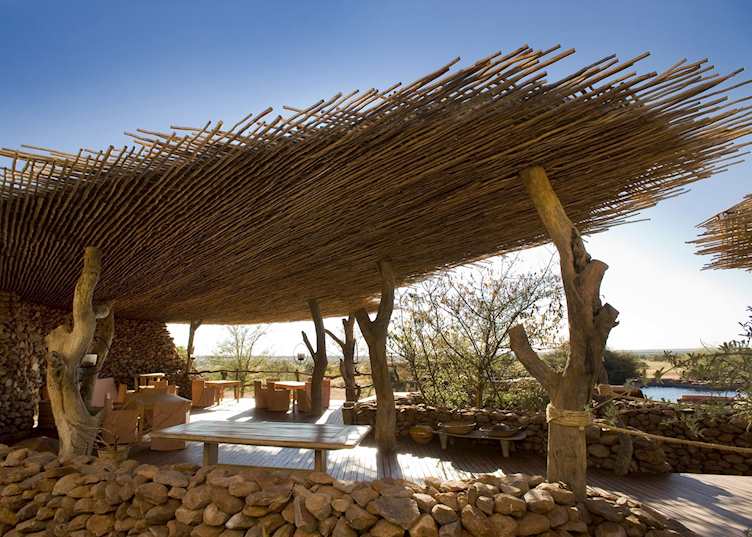 Motse shade dining area, Motse Camp, Tswalu Kalahari Reserve