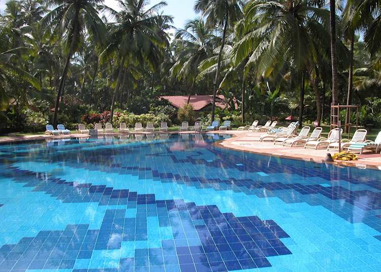 Swimming Pool at the Vivanta by Taj — Holiday Village