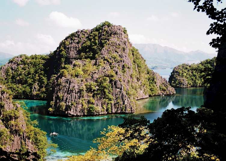 Crystal clear waters of Kayangan Lake, Northern Palawan