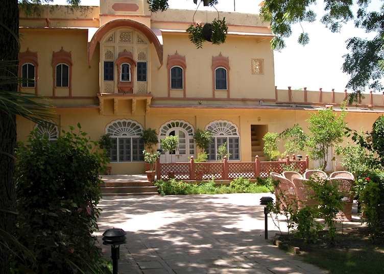 Courtyard, Rohet Garh, Rohet