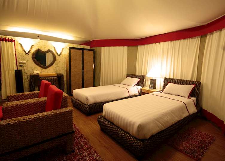 Floating tent, Canvas & Orchids, Koh Kong