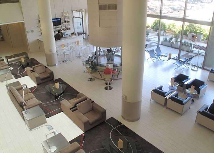 Holiday Inn Aeropuerto