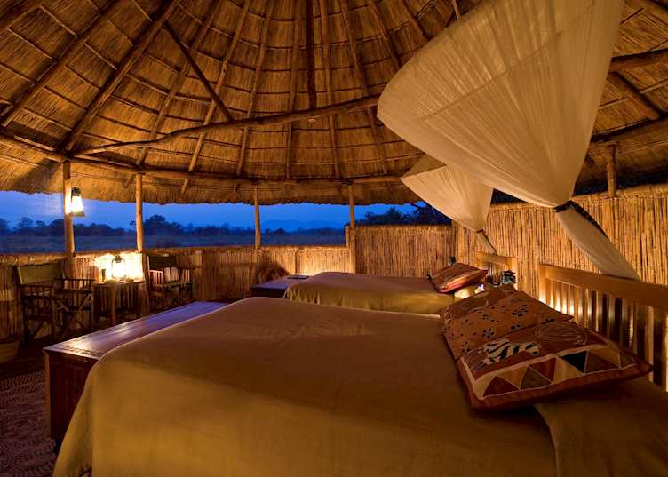 Reed & thatch chalets, Kuyenda Bushcamp, South Luangwa National Park