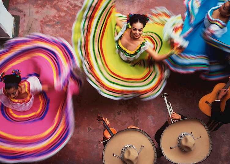 Mexican dancers