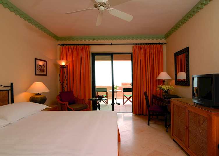 Superior Room, The Mövenpick Resort & Spa, The Dead Sea