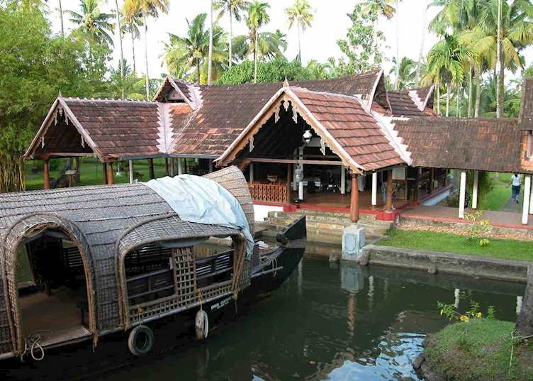 Coconut Lagoon Resort, Kumarakom