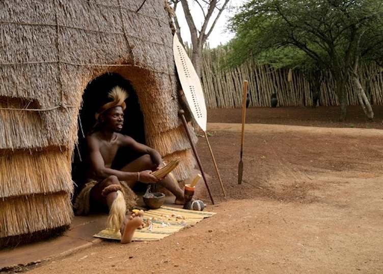 Zulu homestead, Thanda Private Reserve