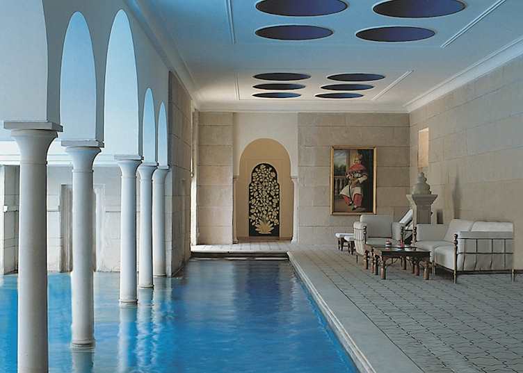 Pool at Oberoi Amarvilas, Agra