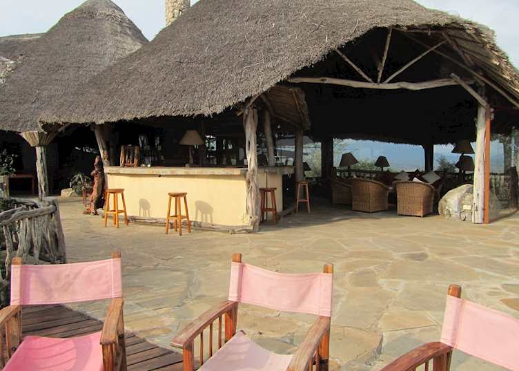 Lions Bluff,Tsavo West