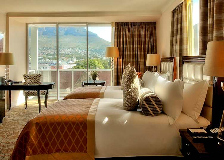 Luxury Mountain View Heritage Room, The Taj Hotel, Cape Town