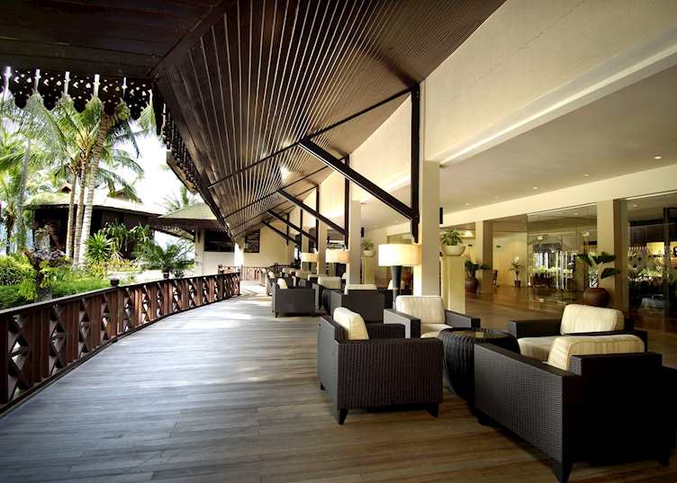 The Taaras - Koi Pond Lounge