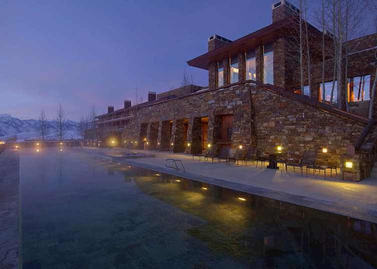 Amangani pool